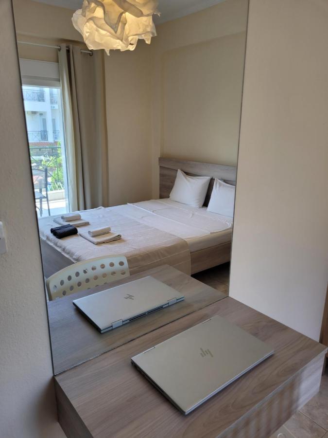 Apartmán Anris & Dianas Dom - In A Quiet Part Of The Center Kallithea  Exteriér fotografie
